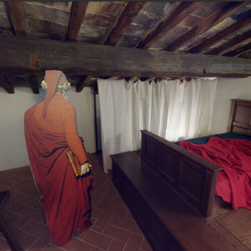 Fotogramma del virtual tour in una stanza del Museo casa di Dante, tour realizzato da ett