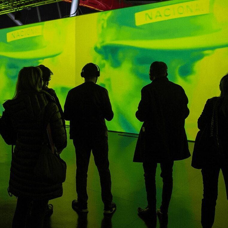 proiezione immersiva realizzata da ett per la Mostra MAICC su Ayrton Senna